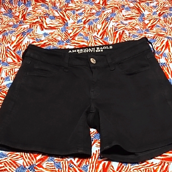 American Eagle Outfitters Women's Black Shorts AEO TWILL X - Picture 2 of 7